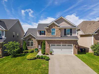 1839 Battery St Lexington, KY 40509