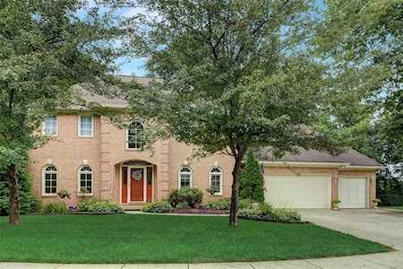6878 Black Oak East Ct Avon, IN 46123