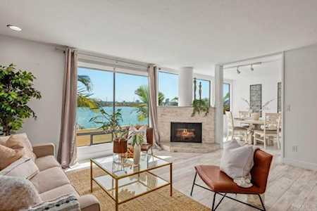 4513 Cove Drive #5 Carlsbad, CA 92008