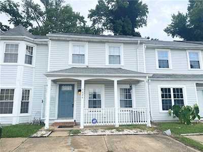 5624 Baccalaureate Dr Virginia Beach, VA 23462