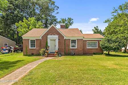 19 Westminister Drive Jacksonville, NC 28540