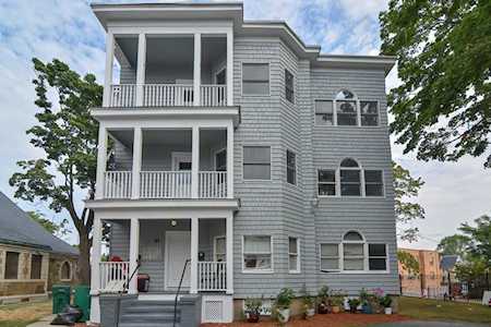 87 Broad St #2 Lynn, MA 01902
