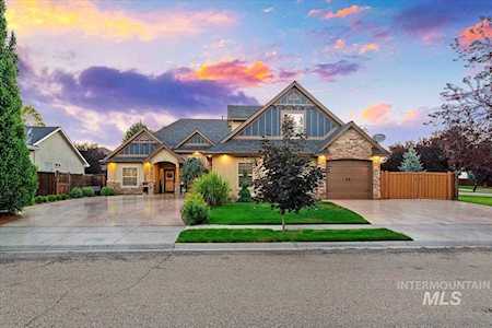 5615 N Wild Goose Way Meridian, ID 83646