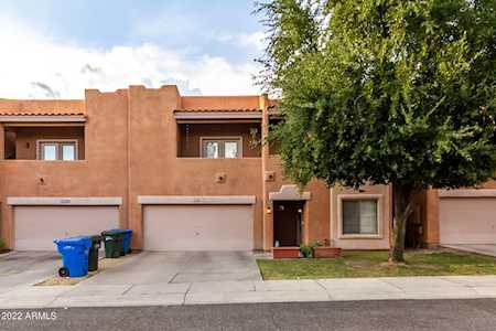 3724 E Mitchell Drive Phoenix, AZ 85018