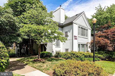 2312 Hunters Run Dr #2312 Reston, VA 20191
