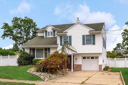 8 Dartmouth Rd Neptune Township, NJ 07753