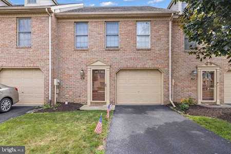 206 Crown Pointe Dr #S206 York, PA 17402