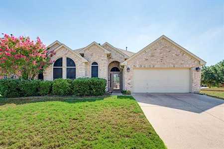 8251 Mount Shasta Circle Fort Worth, TX 76137