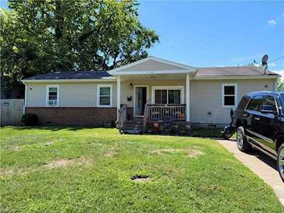 108 Wilson St Portsmouth, VA 23701