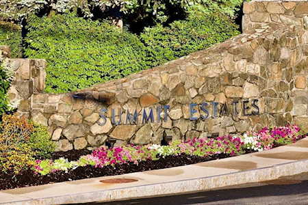1006 Paradise Rd #3E Swampscott, MA 01907