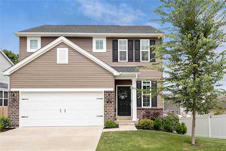 50 Huntleigh Woods Ct Wentzville, MO 63385