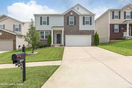 6811 Brittany Oak Dr Louisville, KY 40229