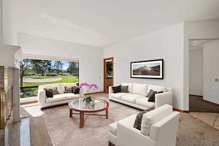 12132 Royal Birkdale Row #202E San Diego, CA 92128