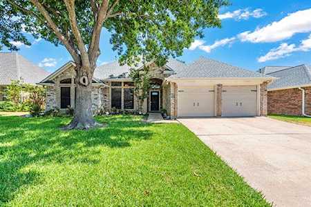 2207 Nugent Drive Mansfield, TX 76063
