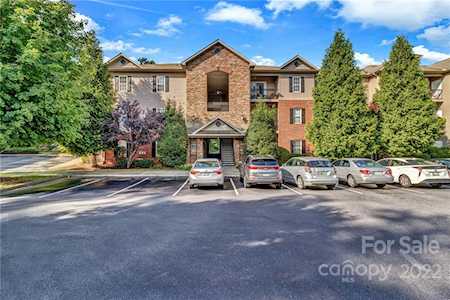 512 Appeldoorn Circle Asheville, NC 28803