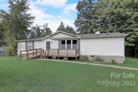 6 Concord Knoll Ln Asheville, NC 28803