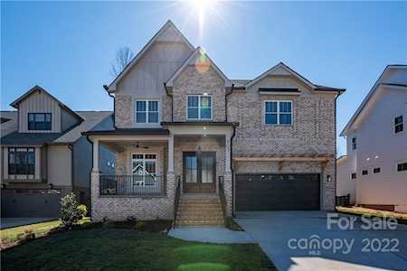 811 Naples Dr Davidson, NC 28036