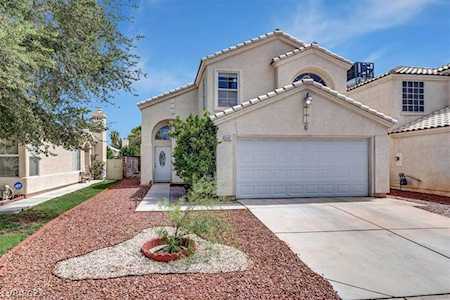 6137 Wild Berry Dr Las Vegas, NV 89142