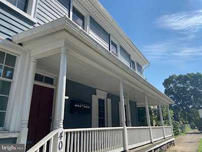 400 Washington St E E #5 Charles Town, WV 25414