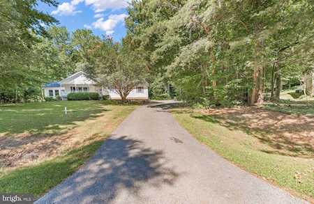 1000 Laurel Ct Saint Leonard, MD 20685
