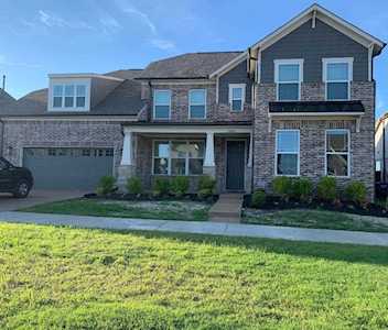 12600 Noble Oak Dr Arlington, TN 38002