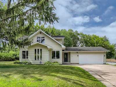 4537 Brunswick Avenue N Crystal, MN 55422
