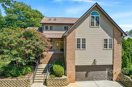177 Kendra Dr Mooresville, NC 28117