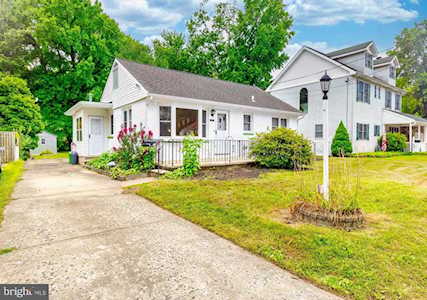 255 Dubois Ave West Deptford, NJ 08096
