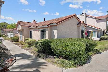 1075 Hayuco Plz Chula Vista, CA 91910