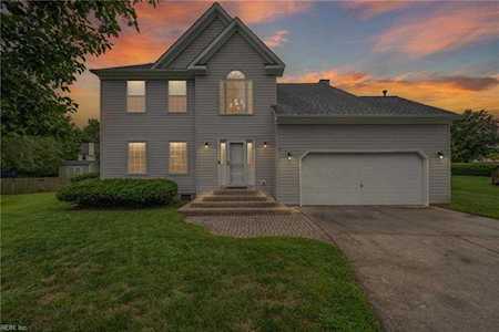 6709 W Dickens Ct Suffolk, VA 23435