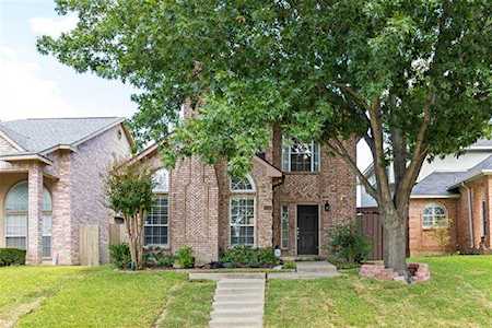 2250 Meadowstone Drive Carrollton, TX 75006