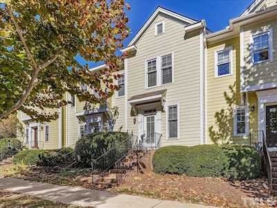 916 Highgrove Drive Chapel Hill, NC 27516