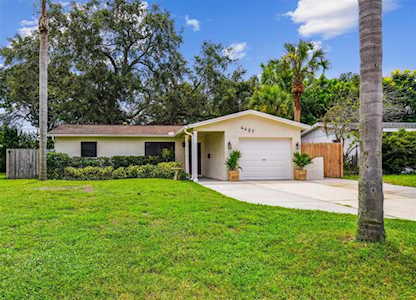 4427 Huntington St NE St. Petersburg, FL 33703