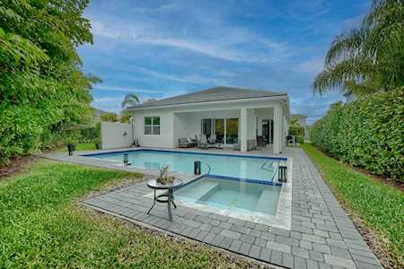 9772 Celtic Sea Lane Delray Beach, FL 33446