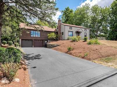 575 Lebanon Hill Rd Southbridge, MA 01550