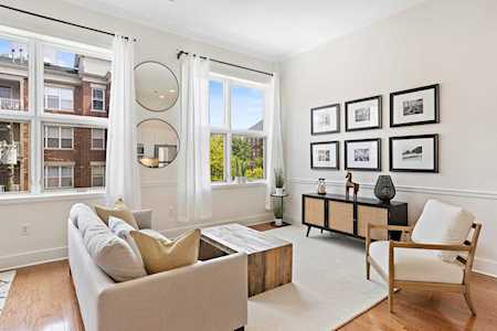 187 Warren St #307 Jersey City, NJ 07302