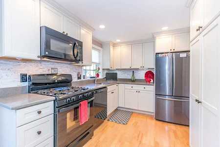13 Scotty Hollow Dr #A Chelmsford, MA 01863