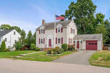 12 Ellsworth St Braintree, MA 02184