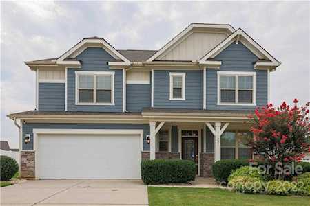 1221 Brooksland Place Waxhaw, NC 28173
