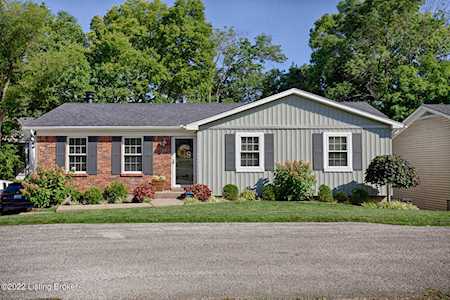 9218 Watterson Trail Louisville, KY 40299