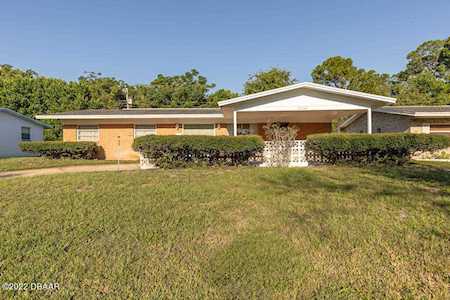 1708 Raleigh Avenue Daytona Beach, FL 32117