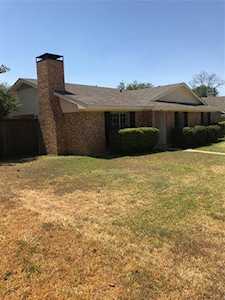 1018 Kingston Drive Lewisville, TX 75067