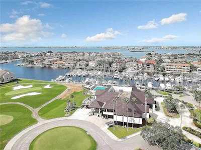 6018 Kipps Colony Dr E Gulfport, FL 33707