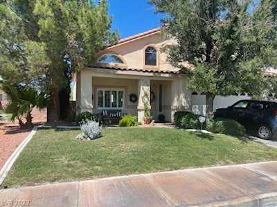2208 Alanhurst Dr Henderson, NV 89052