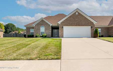 214 Terrace Dr Mt Washington, KY 40047