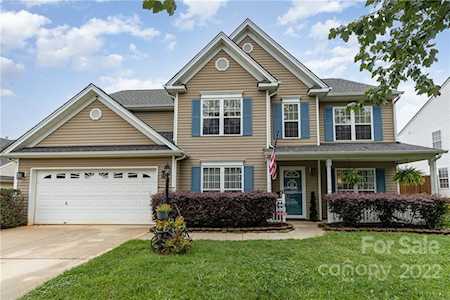 112 Dovetail Ln Mooresville, NC 28115