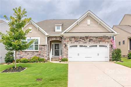 112 Lantern Acres Dr Mooresville, NC 28115