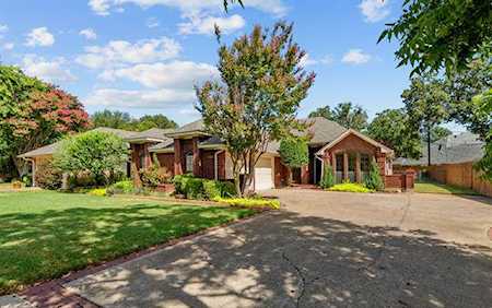 3401 Westgrove Drive Arlington, TX 76001