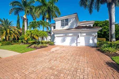 19380 La Serena Dr Estero, FL 33967