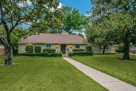 3916 Clayton Road W Fort Worth, TX 76116
